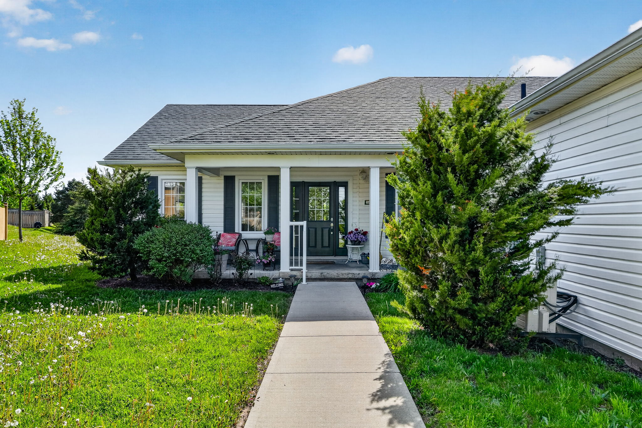 295 Densmore Rd. Unit 403, Cobourg, Ontario  K0A 4J9 - Photo 1 - X13224410